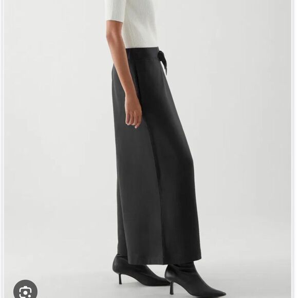 Ivan Grundahl Zs 44 black wide trousers wrap front and side tie, wool blend - Picture 7 of 13